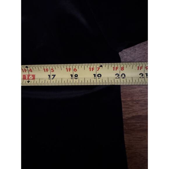 Spanx Velvet Very Black Pullover Half Zip Chic Long Sleeve Relaxed Athleisure M - Picture 6 of 7